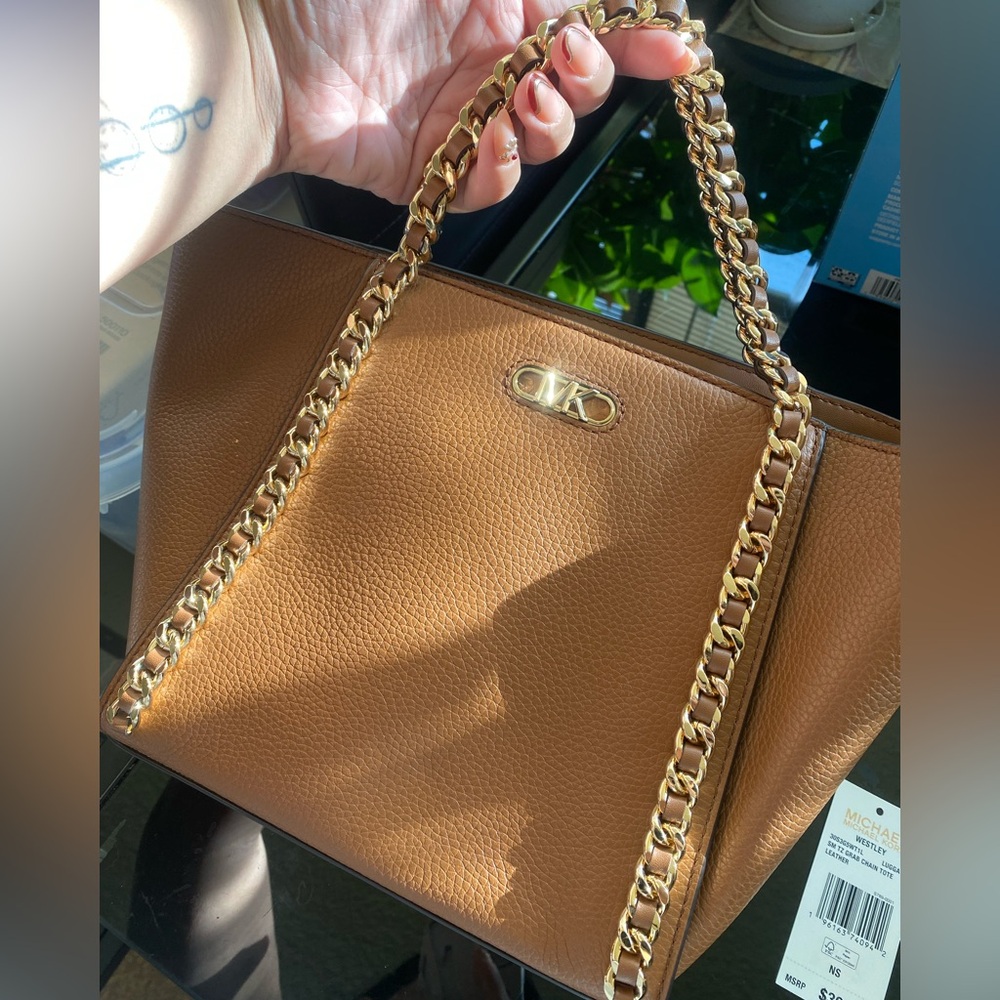 Michael Kors Westley Small Pebbled Leather Chain-Link Tote Bag